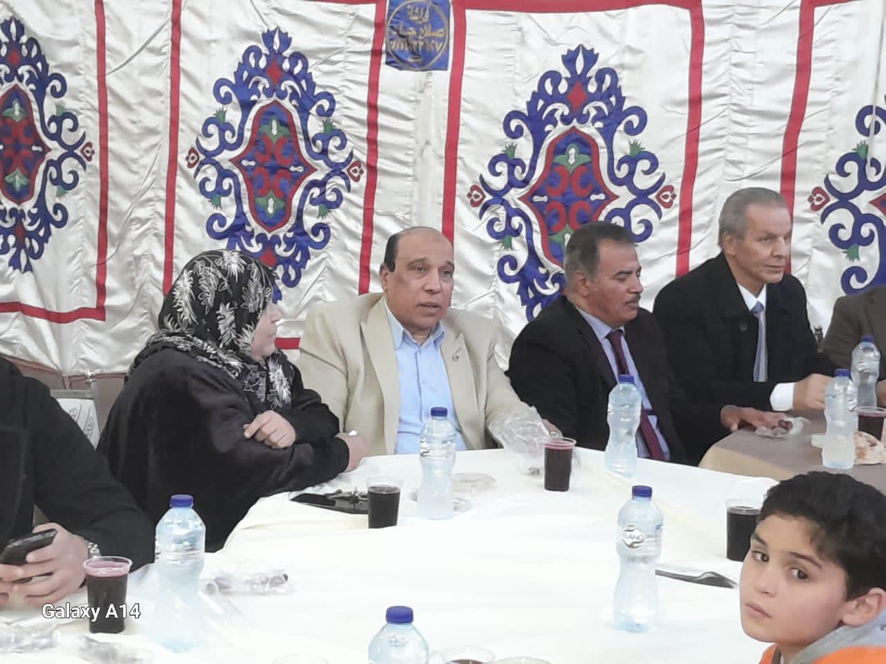 b7465921 608d 4a93 8c15 f78cbca76612