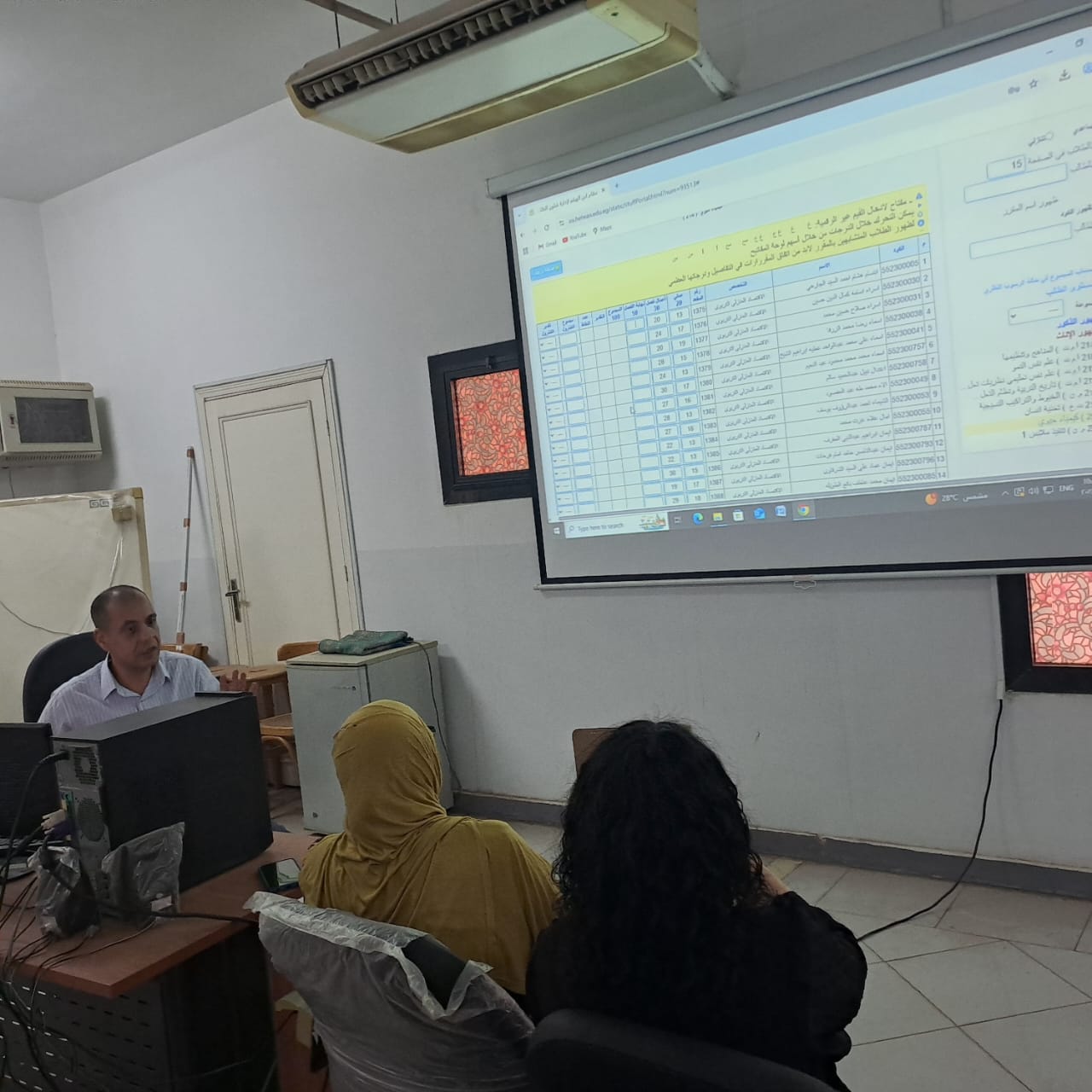 IT Unit at the Faculty of Home Economics Holds Workshop on “How to Use Ibn Al-Haitham Control System” in Preparation for Exams
